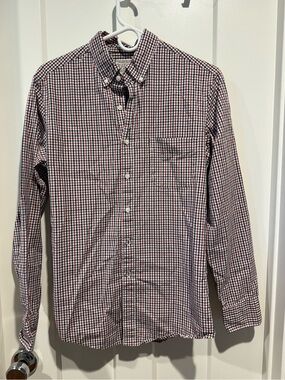 J. Crew Men's Red and Navy Small Check Button-Down Shirt. Size S